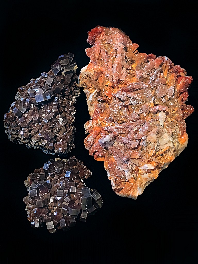 Vanadinite on black (1)